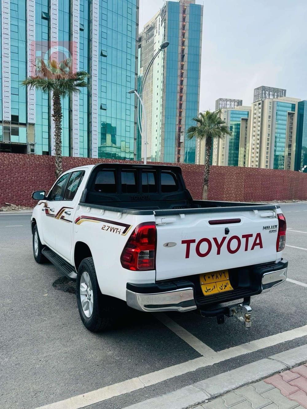 Toyota Hilux